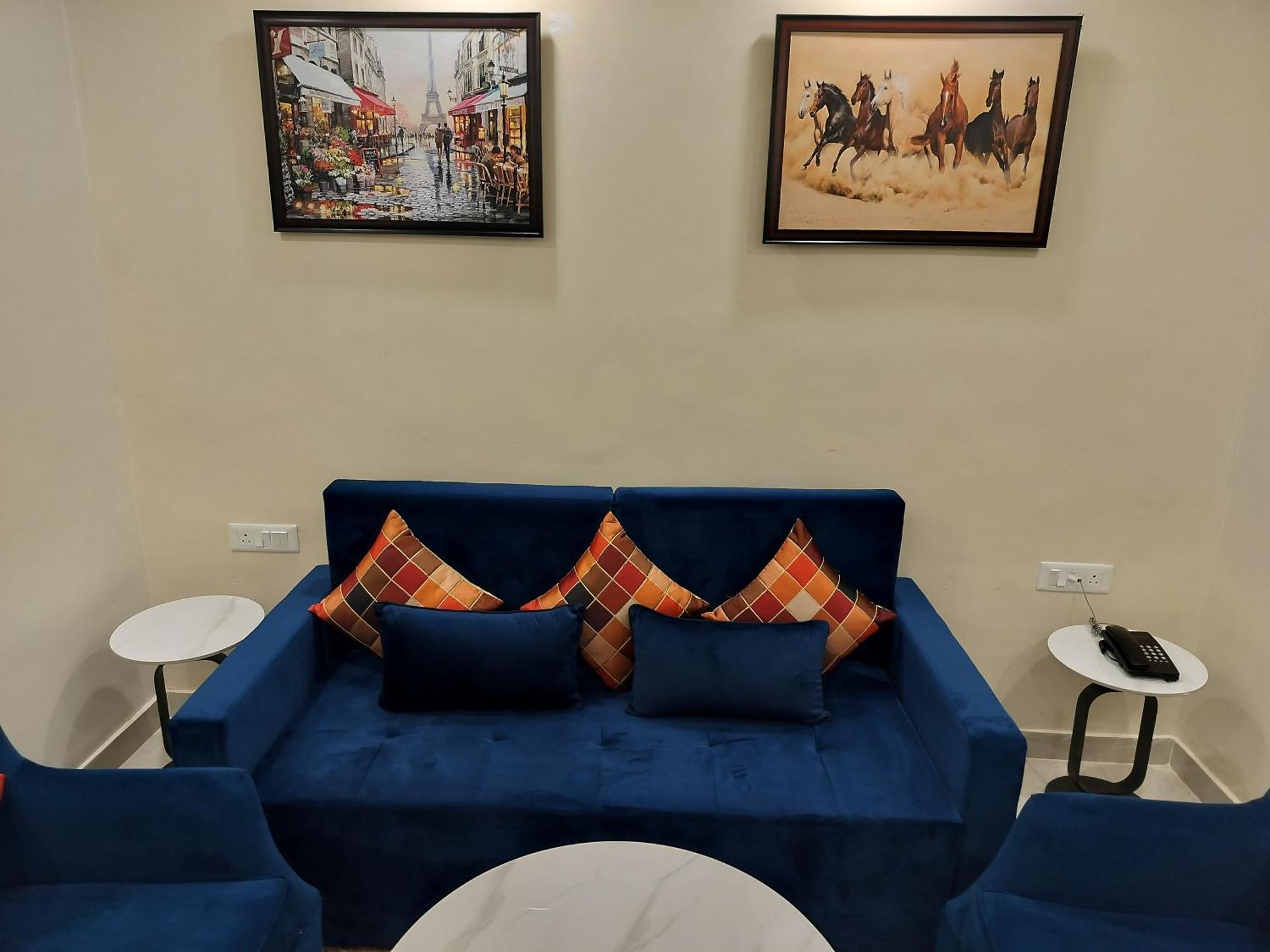 Luxe Opera Nh8 - 7km From Igi Airport Delhi Hotel New Delhi